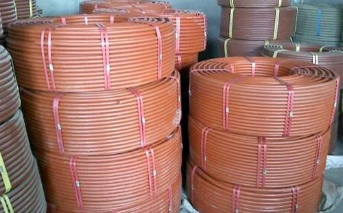 提升工程安全：聚乙烯(RPE)阻燃合作穿线管在现代建筑中的应用